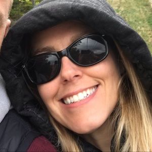 Meet your Posher, Abigael